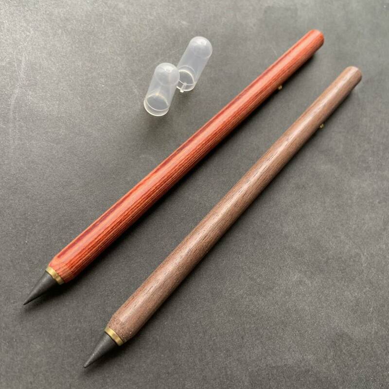 2本セット　無限鉛筆 削らない鉛筆 木製 永久鉛筆 消しゴム使用可 黒胡桃 紫檀
