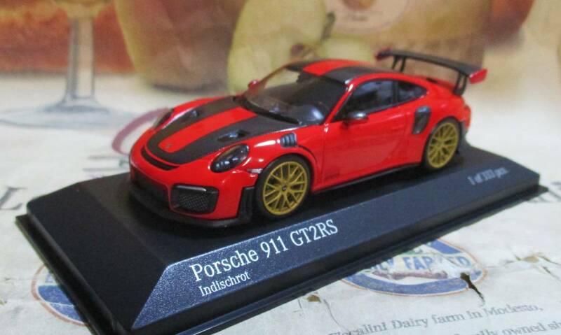 ★激レア絶版*世界333台*Minichamps PMA*1/43*Porsche 911(991 II) GT2 RS Weissach package 2018 ガーズレッド