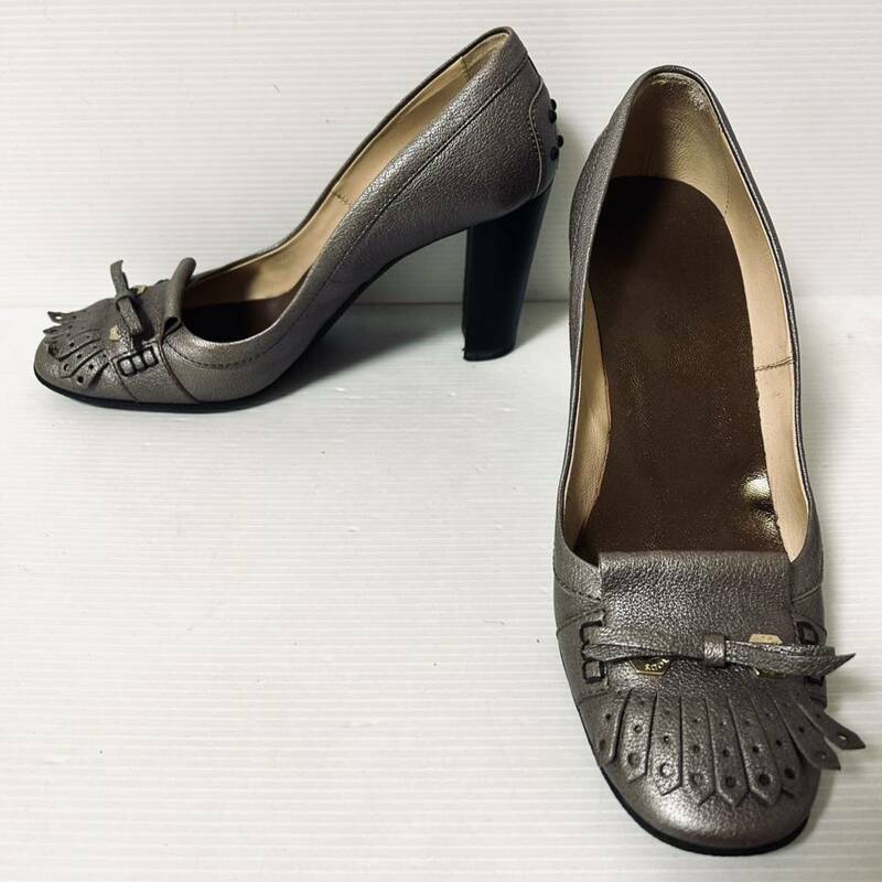 【美品】TOD'S トッズ キルトパンプス　ヒール8.2cm レザー　371/2 23.5cm グレー　＊DA