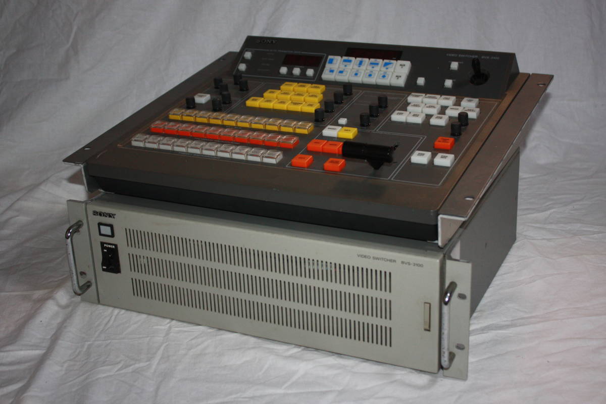 SONY BVS-3100 希少！動作品　ビデオスィチャー　（検索：HXR-、PMW-、HVR-、HDW-、PDW-、AG-HPX、AG-AC）