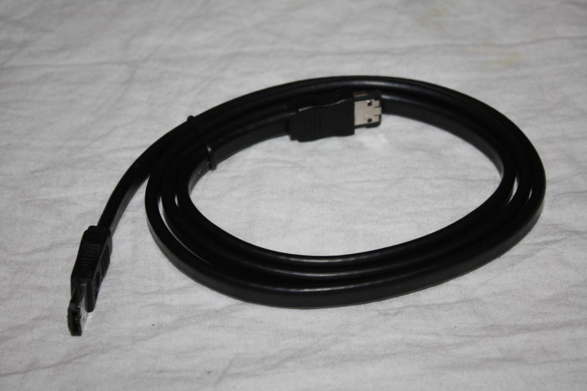 送料無料！　新品未使用ケーブル(約1m)