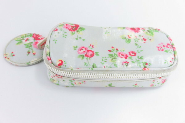 キャスキッドソン　Cath Kidston　鏡付き　化粧ポーチ　花柄