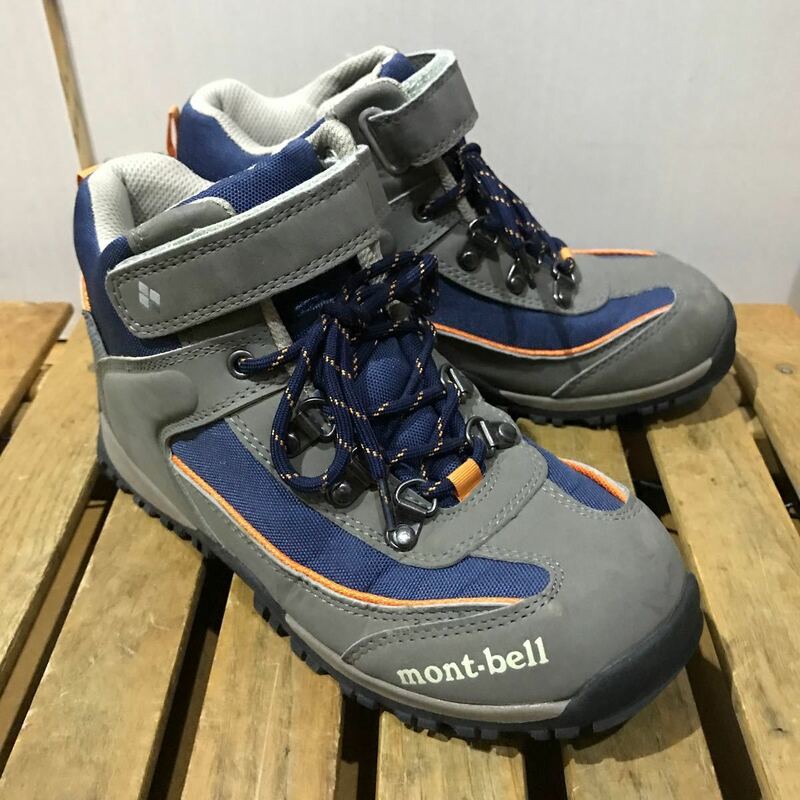 美品 mont-bell モンベル トレッキングシューズ ２３.０！