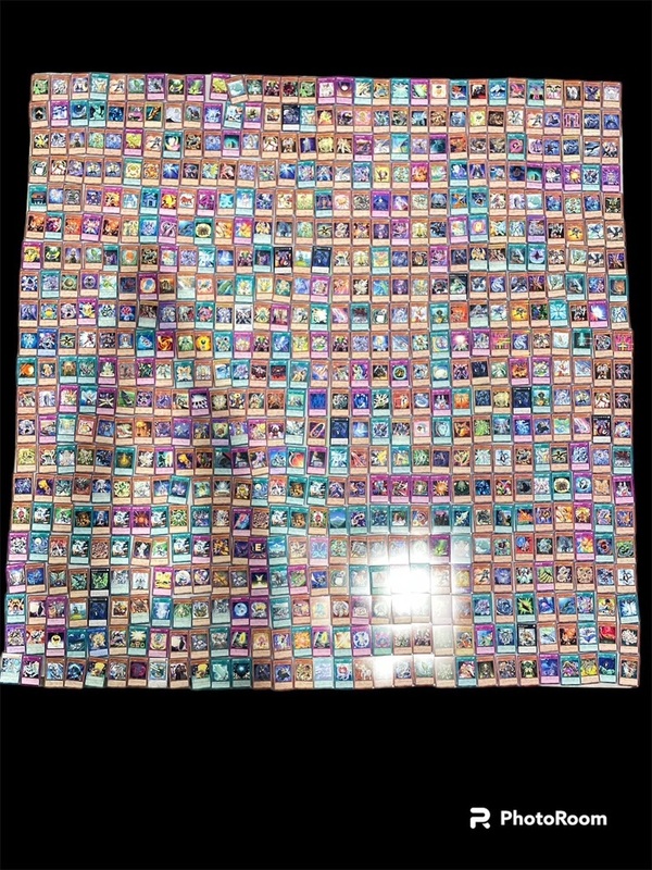 B51〔中古品〕遊戯王　カード　まとめて　約651枚