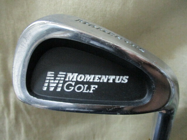 中古品★MOMENTUS GOLF 練習用ショートクラブ 