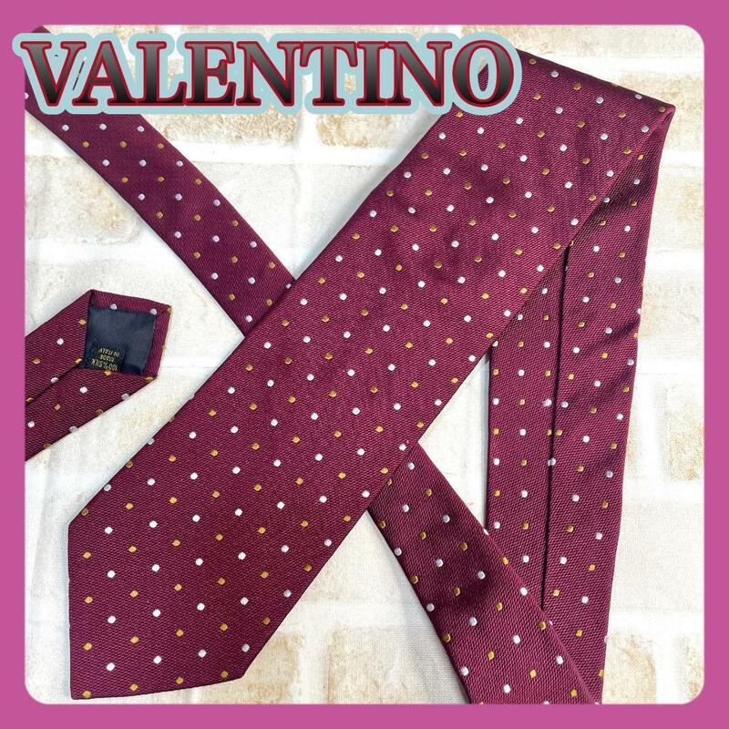 【美品■特価■現品】【良品】VALENTINO　ネクタイ 赤　ドット柄　絹100%