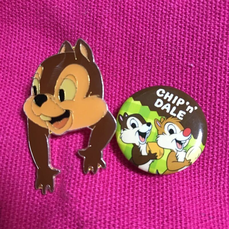 チップ&デール　 ピンバッジ 缶バッジ CHIP’n’DALE ディズニー　disney