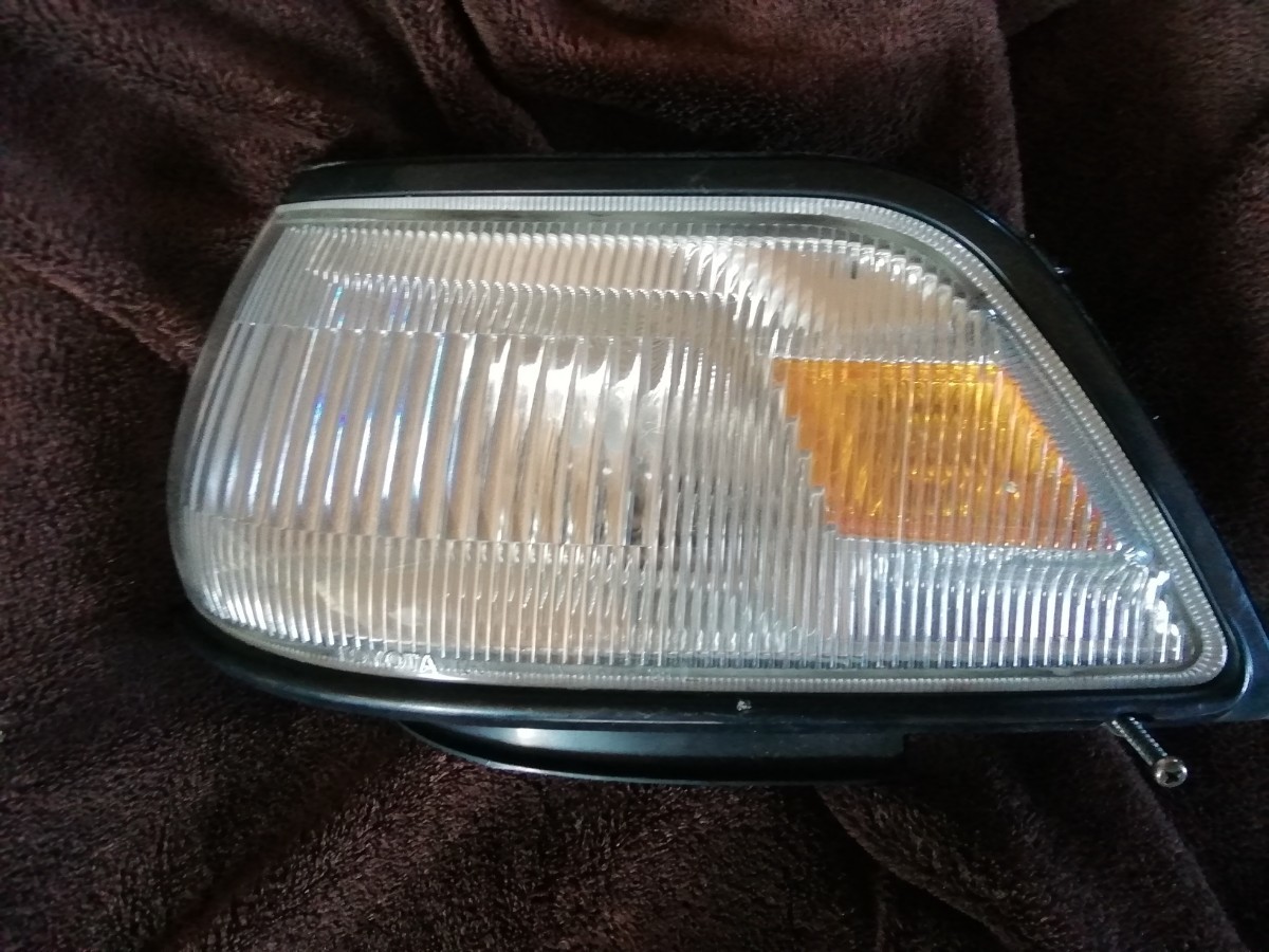 AE92 レビン　ウインカー　コーナーレンズ