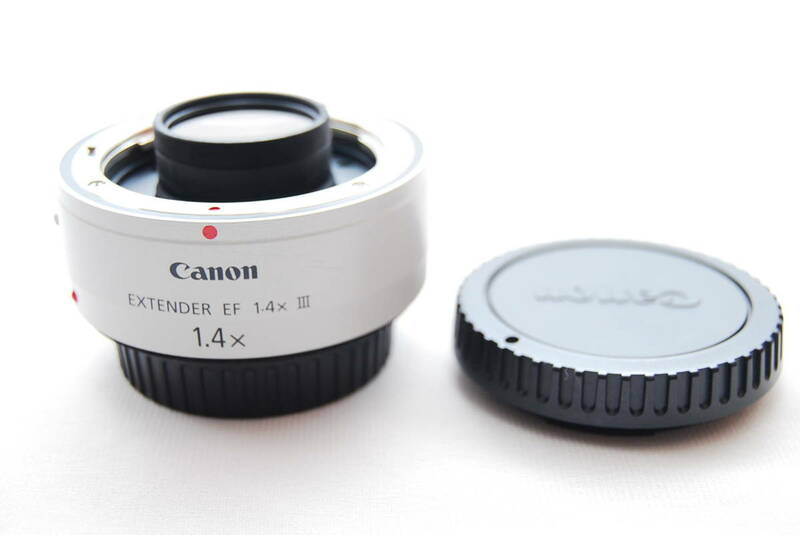 ★極上美品　キャノン　Canon EF 1.4X III 望遠エクステンダー★