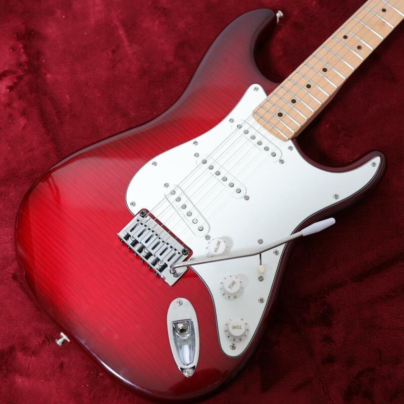 Squier classic vibe DELUXE ストラトキャスター 赤