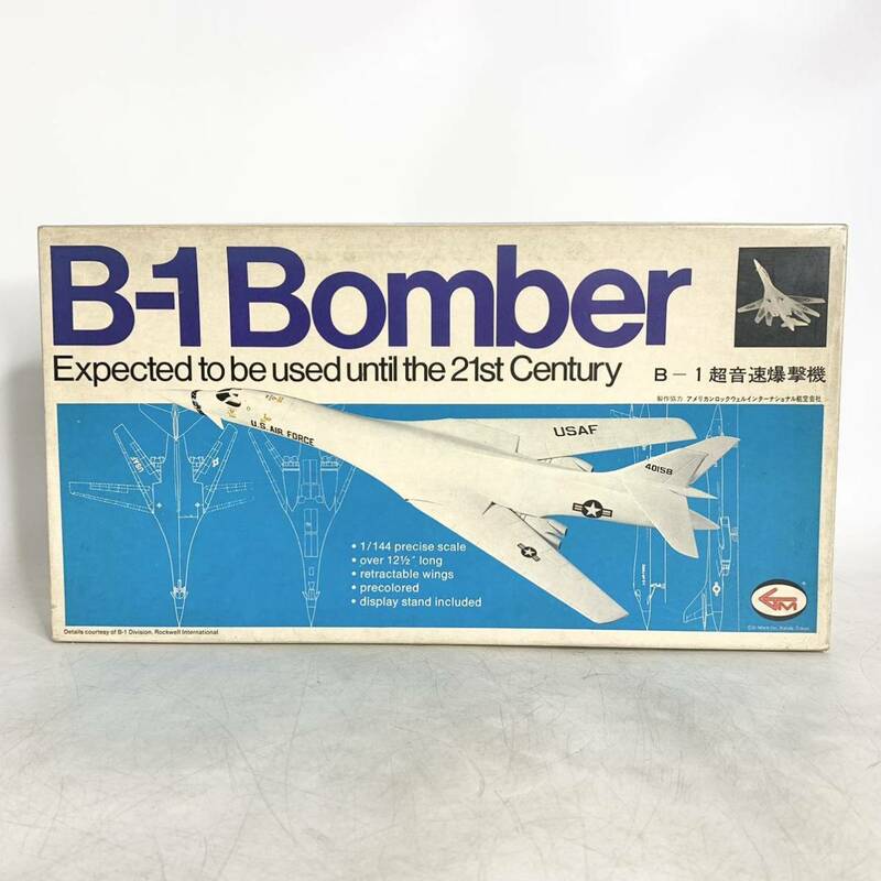 未組立 G-MARK ジーマーク 1/144 B-1 超音速爆撃機 Bomber ディスプレイスタンド付 プラモデル GP 1001