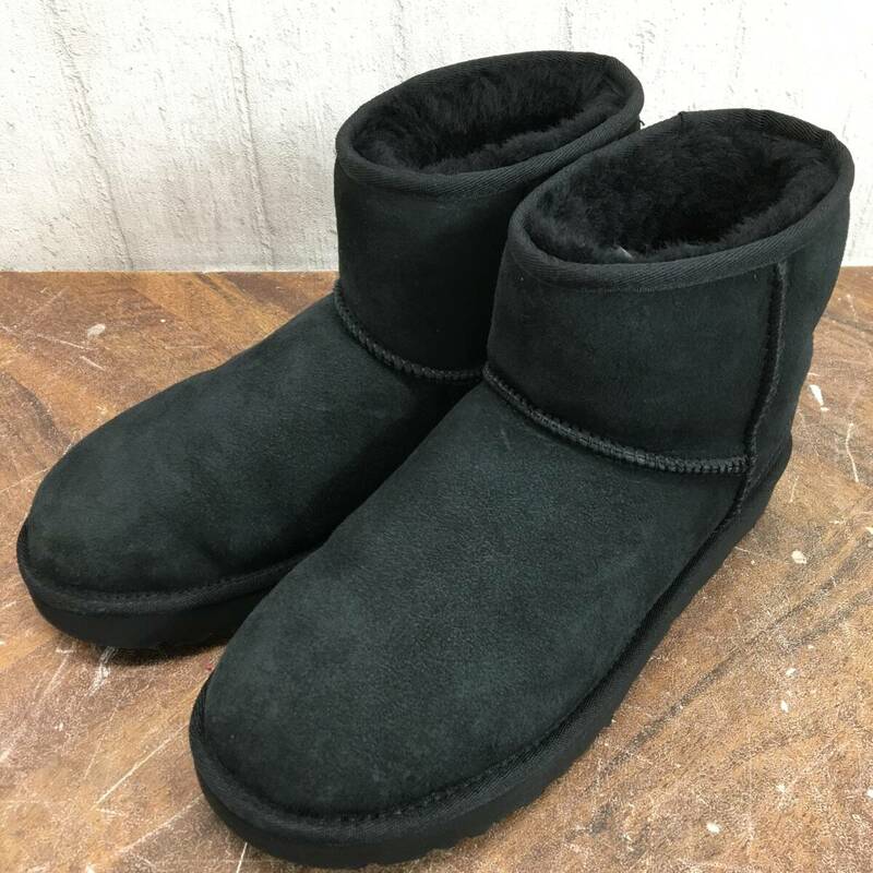 外観良好 UGG アグ ムートンブーツ クラシックミニ 26.0cm WMNS CLASSIC MINI II 1016222 黒 ブラック 24b菊MZ