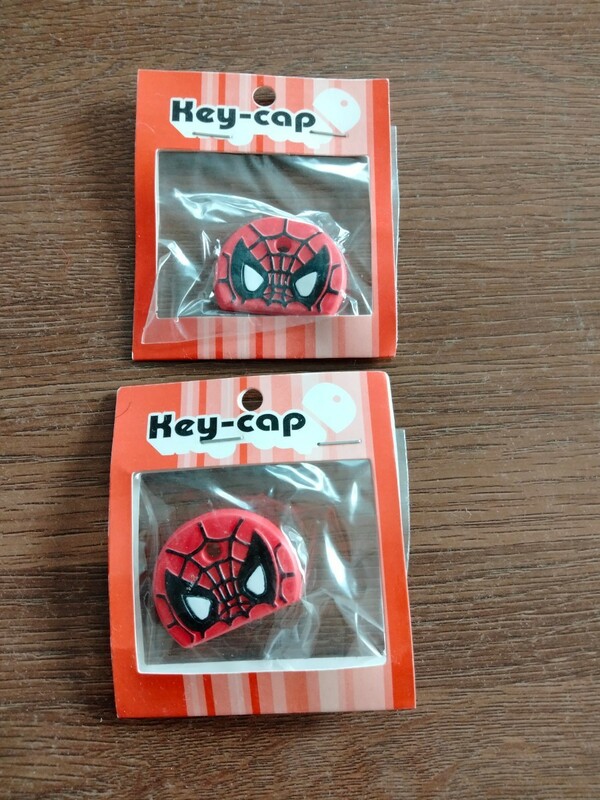 スパイダーマン　KEY CAP 　鍵カバー×2点　未使用