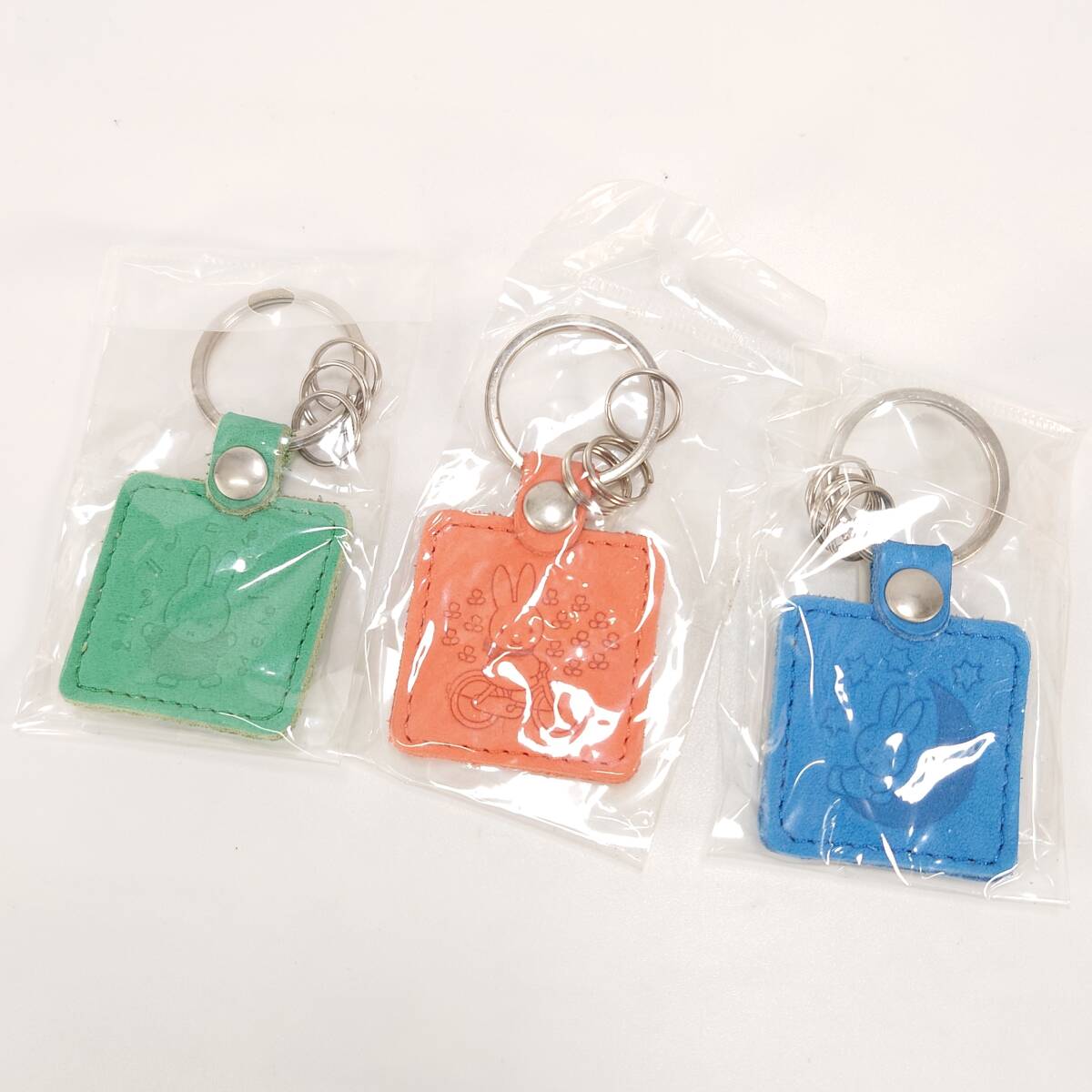 未開封 miffy ヌバック キーホルダー 3色 セット キーリング レザー 革 オレンジ ブルー グリーン ミッフィー Dick Bruna