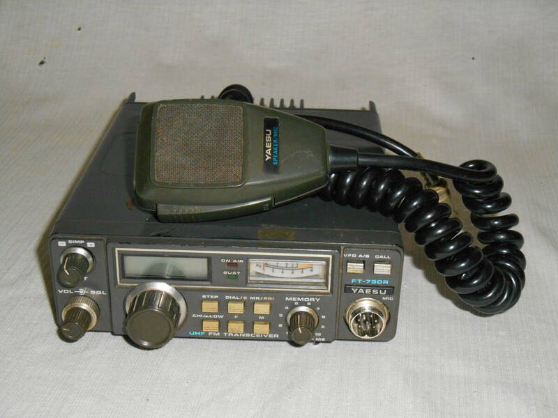 無線器3■ヤエス　FT730R・UHF・FM・マイク付■USED