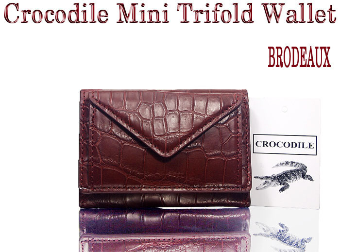 格安～ クロコダイル ミニ 三つ 折財布 ボルドー 新品 美品 人気沸騰中の愛らしいデザインとコンパクトなサイズ感