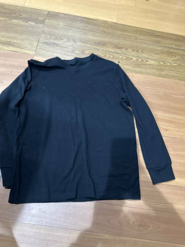 ユニクロ極暖Tシャツ XL 黒　2枚セット