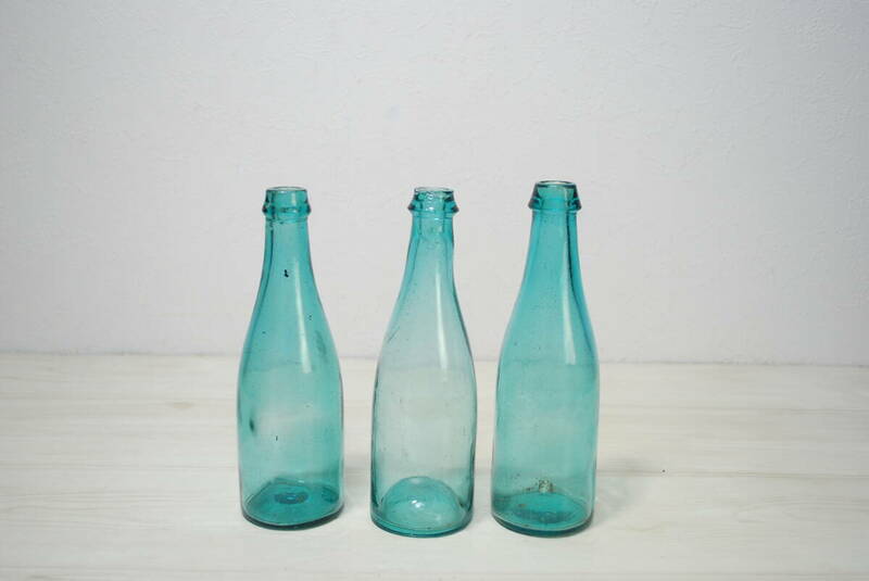 古い 空 ガラス瓶 3本セット／検索用 携帯 容器 古道具 時代物 アンティーク【03042】