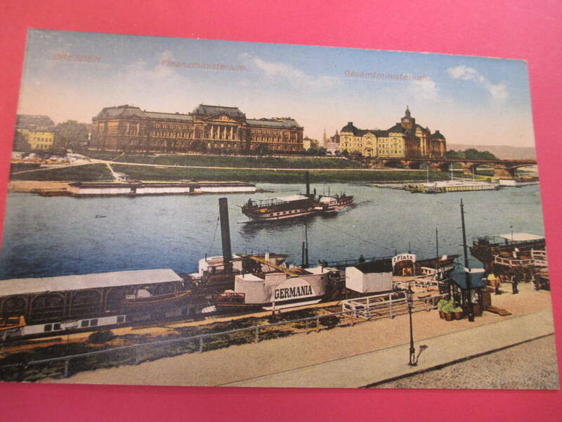 ドイツドレスデン　川辺の風景　アンティークポストカード 　No275