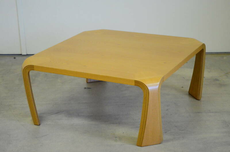 天童木工 乾三郎デザイン 曲木 座卓 テーブル 75.5cm×75.5cm 高さ33.5cm