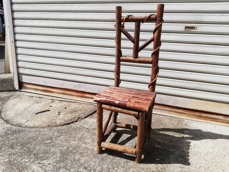 自然　ハンドメイド　椅子　自然素材生かした椅子　　昭和レトロ　アンティーク　古民家　小道具　花台　オブジェに