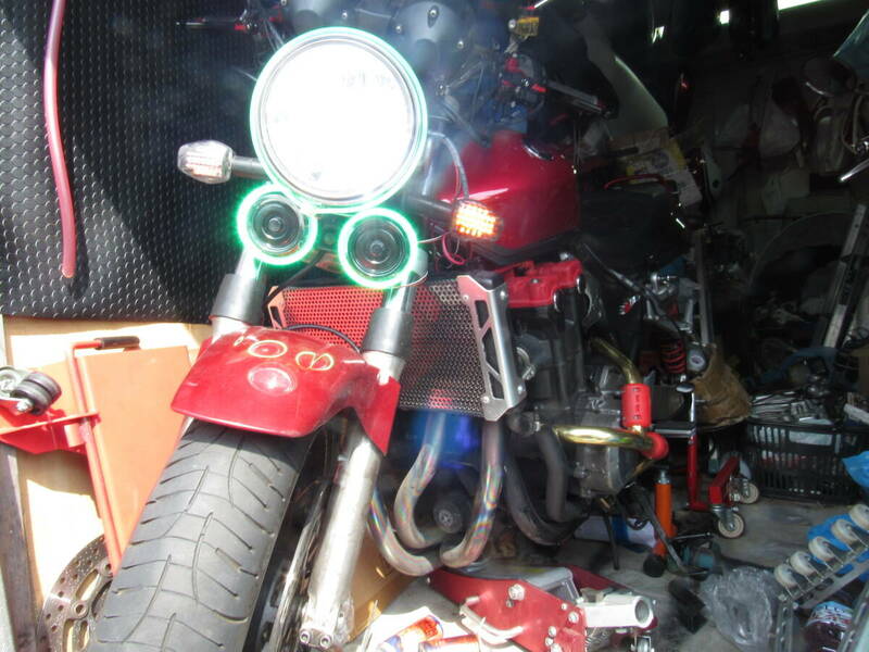 CB 1300SF SC54 ステンレス　パンチングコアガード