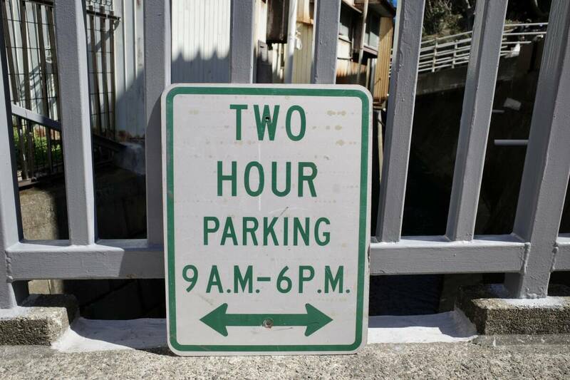 ビンテージ　PARKING パーキング　駐車　看板　メタルサイン　ロードサイン　世田谷ベース アメリカ USA ガレージ 玄関　標識