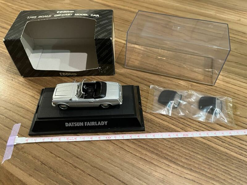 EBBRO DATSUN FAIRLADY 1/43 DIE-CAST MODEL CAR 新品！