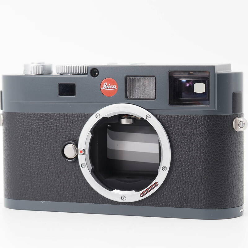 101822☆ほぼ新☆Leica M-E (Typ 220) Digital Rangefinder Camera Body Only (10947) by Leica