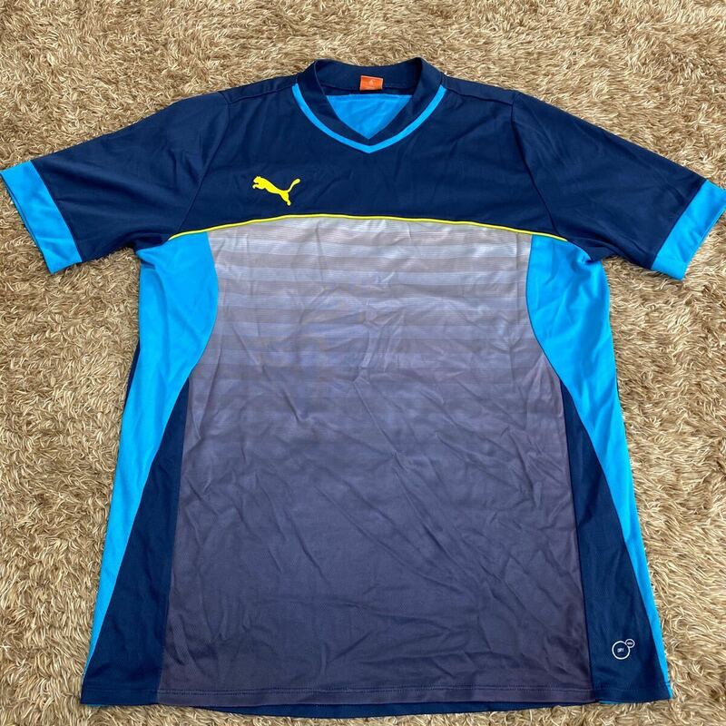 t72 PUMA スポーツtシャツ サイズXO表記 中国製