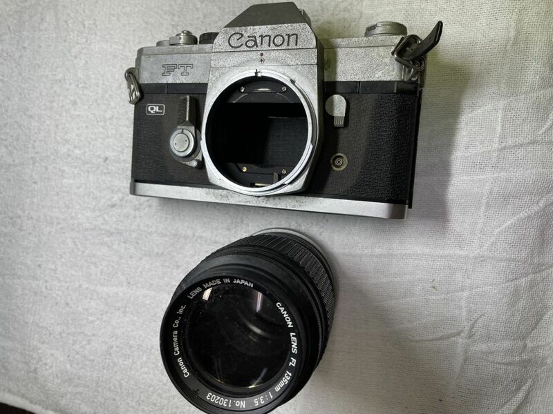 Canon FT QL / CANON LENS FL 135mm F3.5
