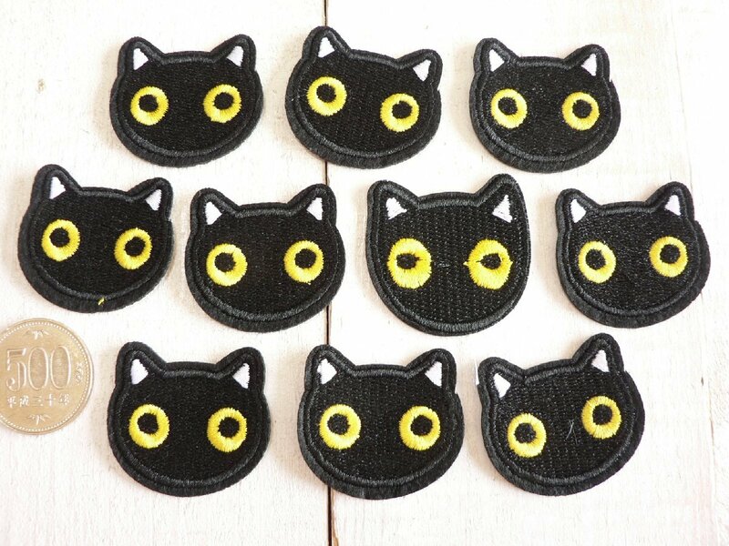 ワッペン 猫　黒猫　キャット　スパンコール　アイロンワッペン　ミニ　アイロンパッチ　アップリケ　10枚セット　#1485