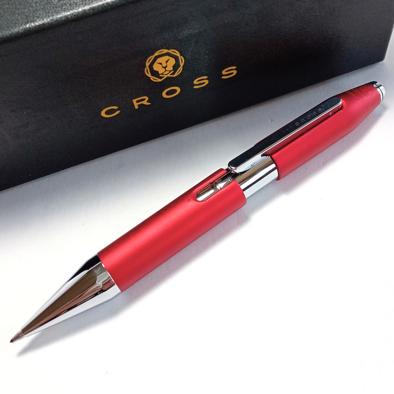 【crb3】CROSS　クロス　水性　ボールペン　エックス　AT0725-3　レッド　赤　極太シルエット　キャップレススライド式