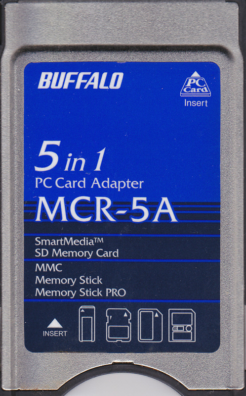 ★BUFFALO　PCカード　5in1 PC Card Adapter MCR-5A ＜スマートメディア／SD／MMC／メモリースティック／メモリースティックPRO対応＞★
