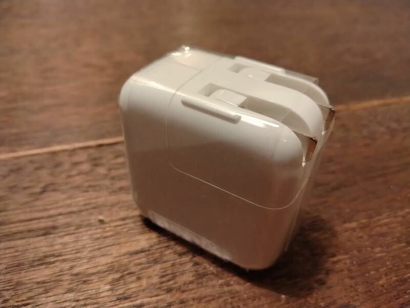 ☆未使用☆ Apple アップル USB power adapter パワーアダプター 10w