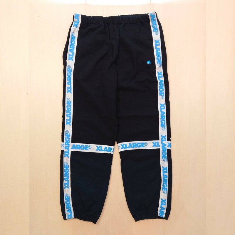 XLARGE スウェットパンツ sega sonic the hedgehog taped sweat pant コラボ サイズXL ブラック エクストララージ セガ ソニック 2403