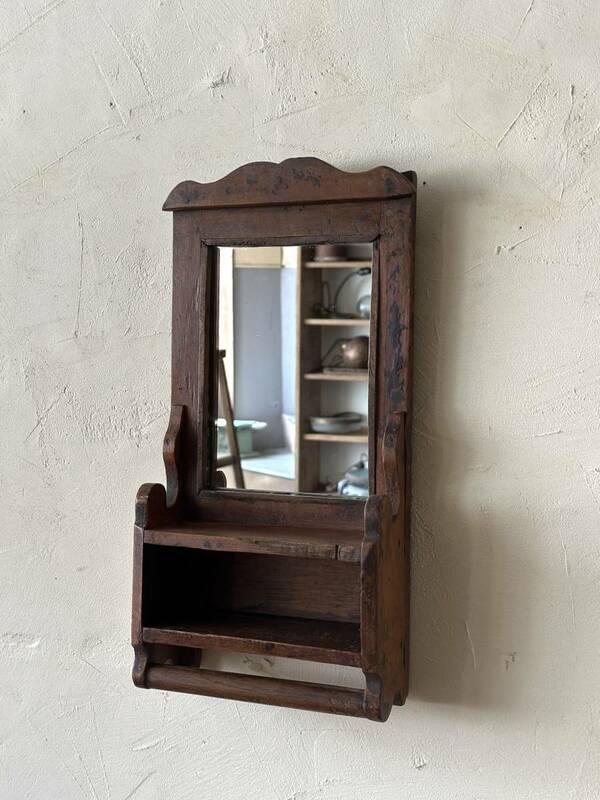 インド アンティーク 木製　壁掛け　ミラー　インテリア　小物入れ　ディスプレイ　タオル掛け　ヴィンテージ　古木 鏡 アンティークミラー