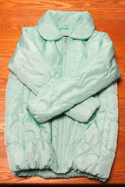【超美品ガール・150cm】冬にぴったり　軽くて暖かいシャカシャカ素材の中綿ジャンバー　エメラルドグリーン