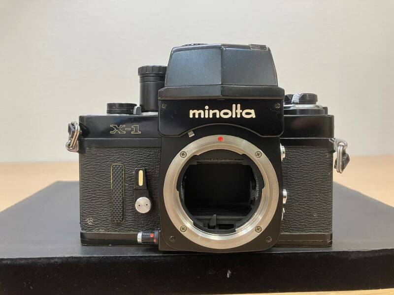 14561 ミノルタ MINOLTA X-1 ボディ 未確認 ジャンク品 メンテ OH 部品取り ※説明と画像をご確認下さい