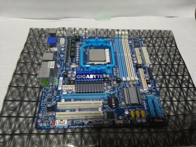 GIGABYTE　マザーボード　GA-MA785GPMT-UD2H　Socket AM3　BIOS確認済み