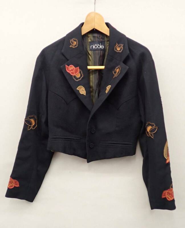 ◆衣類168 昭和レトロ レディースジャケット 花刺繍 黒◆アウター/古着/消費税0円