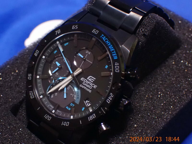 ♪♪未使用品 CASIO EDIFICE エディフィス スマートフォンリンク EQB-1000XYDC-1AJF ソーラー駆動♪♪