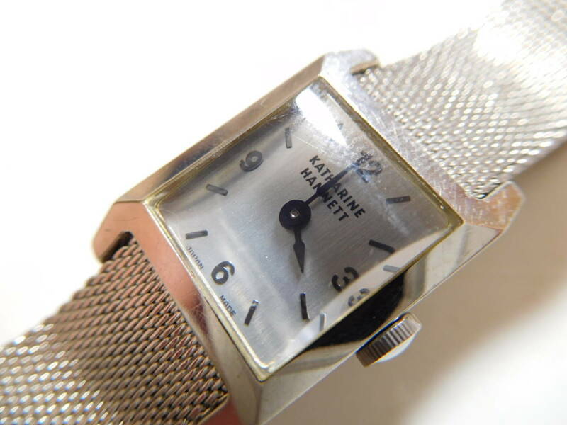 KATHARINE HAMNETT腕時計　レディース　クォーツ製　電池式　稼動品