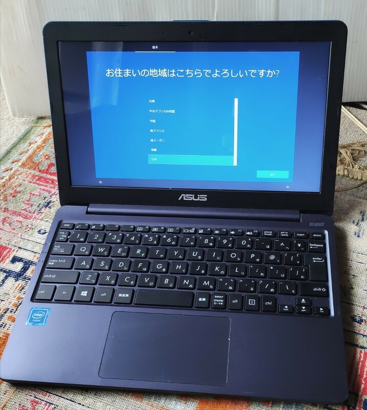 ASUS A203N ノートパソコン ACコード付き WIN10初期化済み