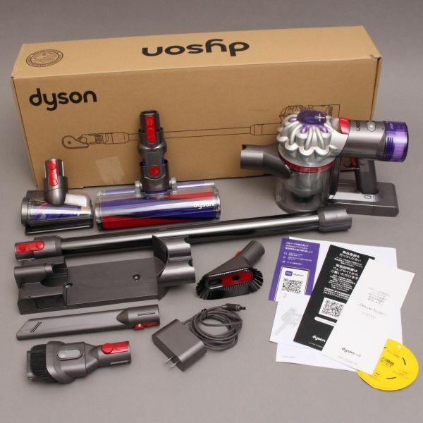 美品 ダイソン dyson V8 SV25 FF NI2 コードレスクリーナー 掃除機 ハンディクリーナー サイクロン式 軽量 家電 ＃140〇654/a.h/a.e