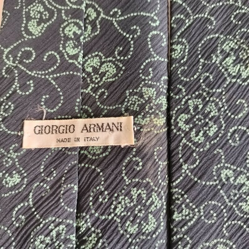 GIORGIO ARMANI(ジョルジオアルマーニ)紺緑花ネクタイ