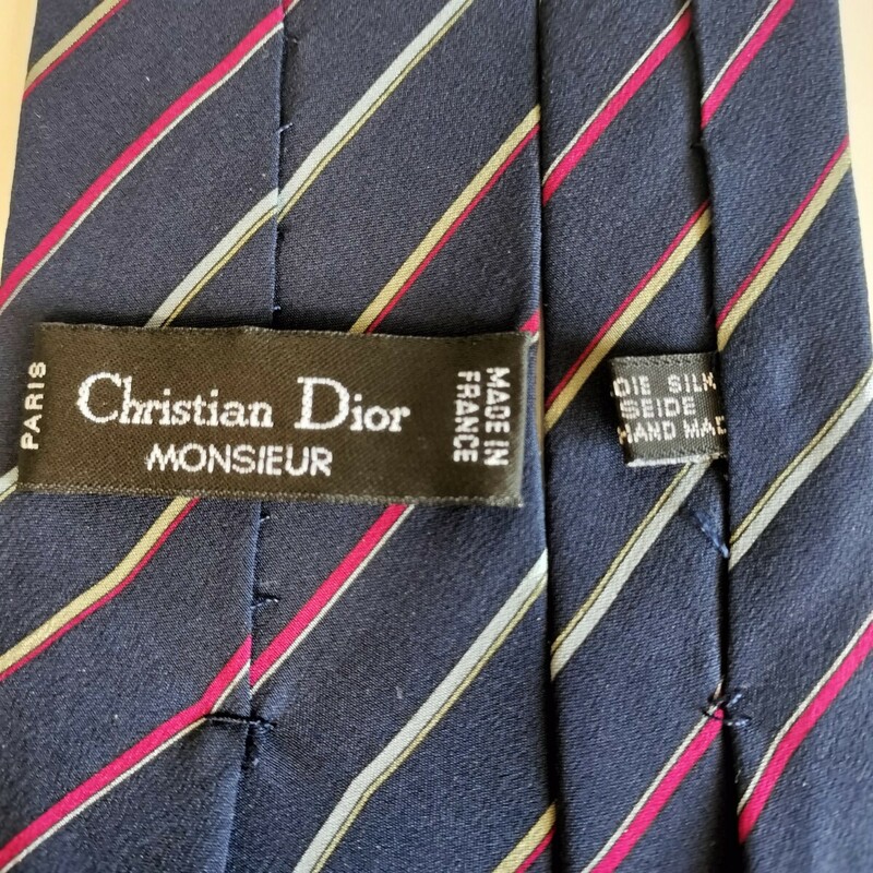 Christian Dior(クリスチャンディオール)紺マルチカラーストライプワンポイントトロッター柄ネクタイ