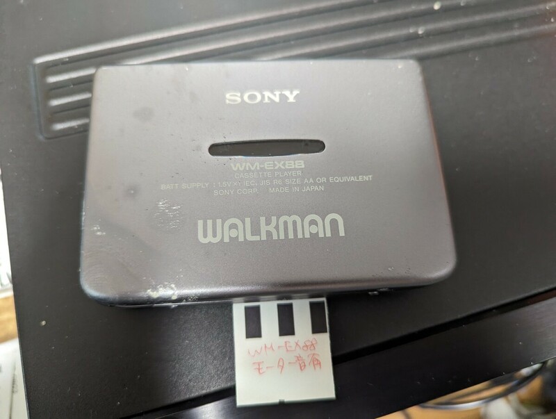 SONY ソニー WALKMAN WM-EX88 ウォークマン カセットプレーヤー　通電可　ジャンク