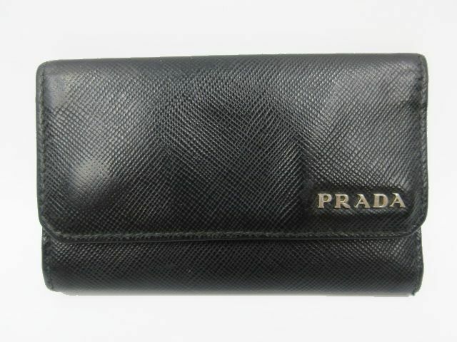 ◇ PRADA プラダ 6連キーケース サフィアーノ レザー ブラック×シルバー色金具 ロゴ 中古品