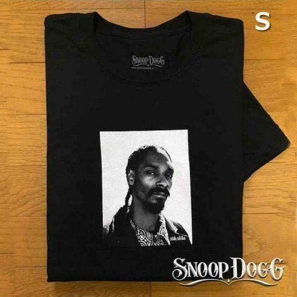 売切り【正規新品】スヌープドッグ snoop dogg Tシャツ トップス カットソー フォトプリントT【S】黒 新品 アメリカ買い付け 180718